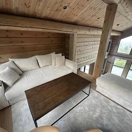 Chalet Luxurious With Jacuzzi & Spectacular Views