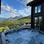 Exclusive Fjord With Private Jacuzzi And Epic Views * Lii